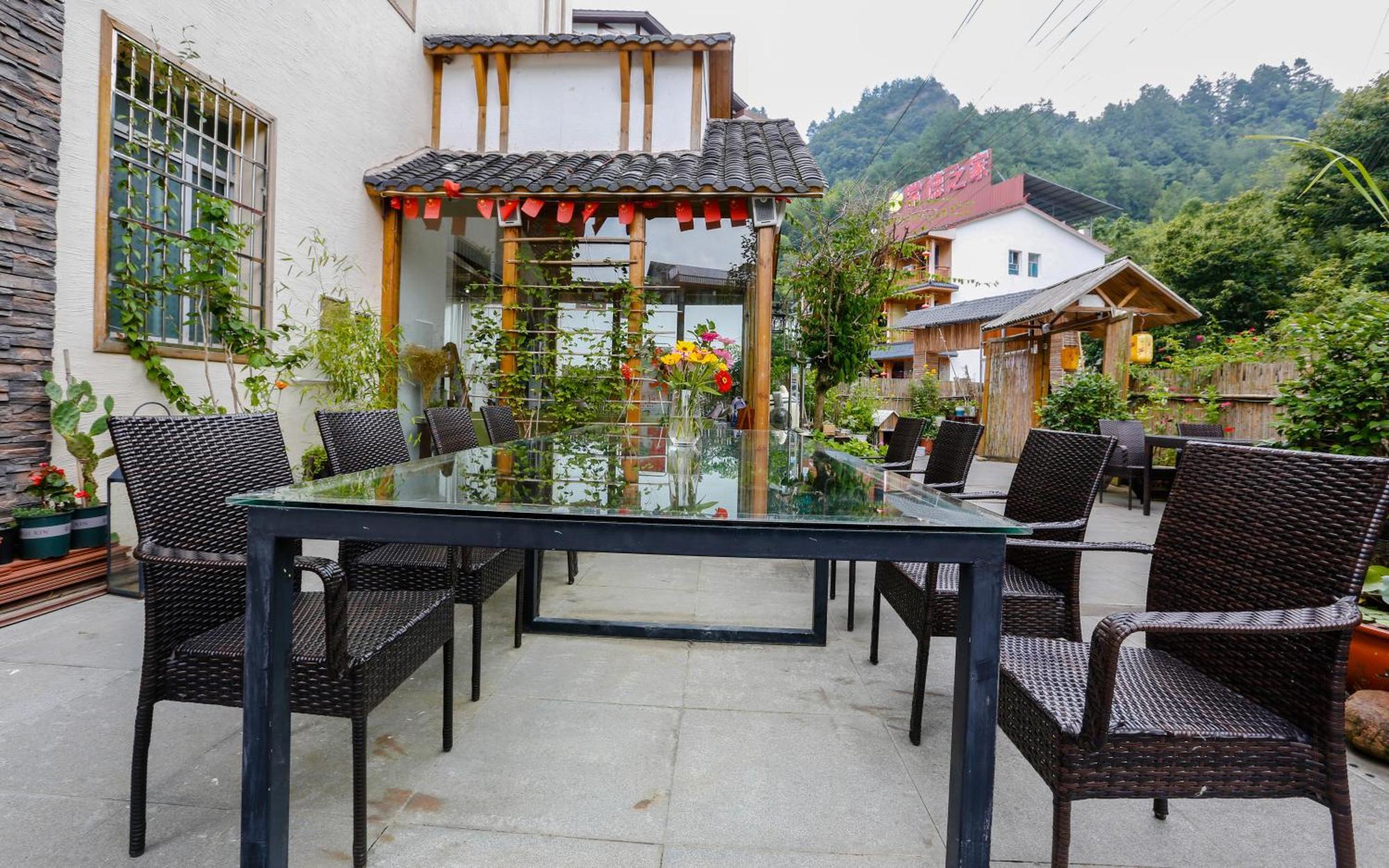 Zhangjiajie Forest Park Youth Hostel Екстер'єр фото