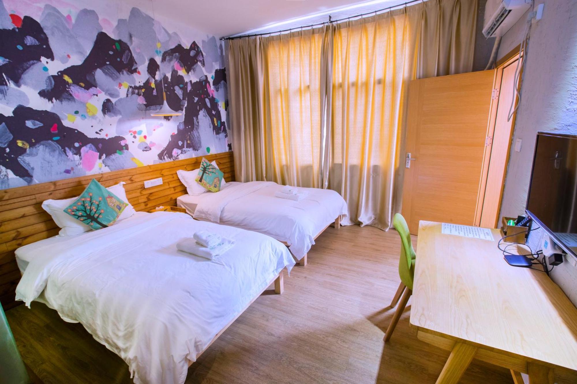 Zhangjiajie Forest Park Youth Hostel Екстер'єр фото